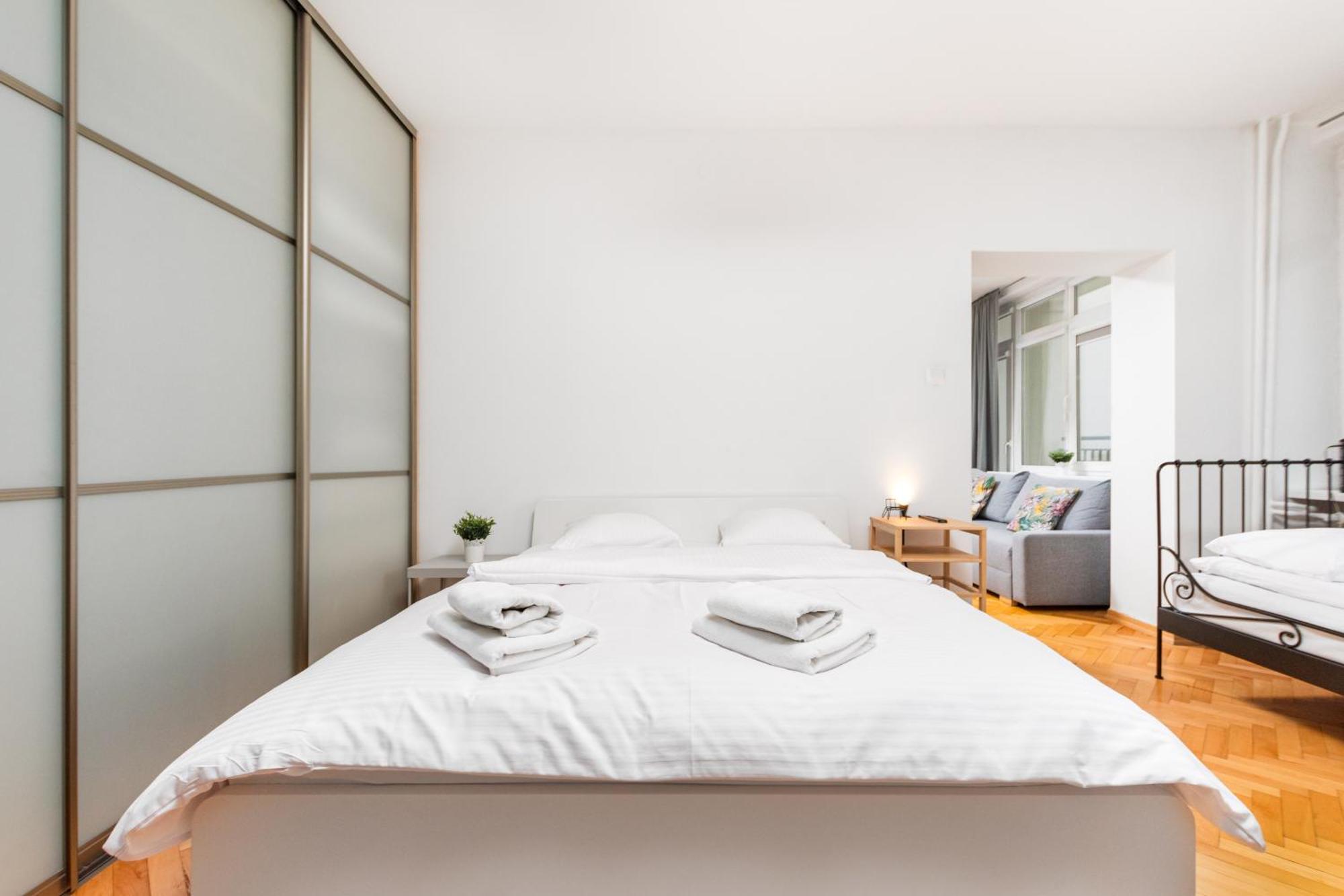 Apartament Wspolna By Your Freedom Varşova Dış mekan fotoğraf
